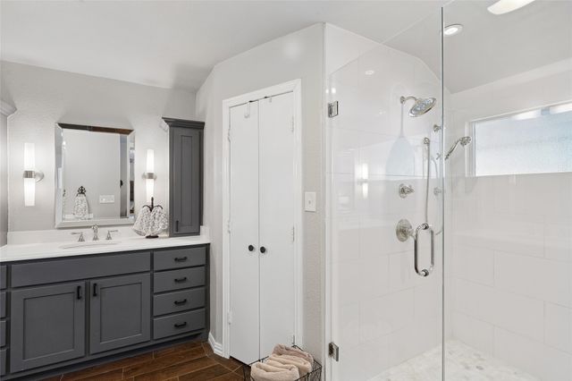 7704 Skylake Drive, Fort Worth, TX 76179