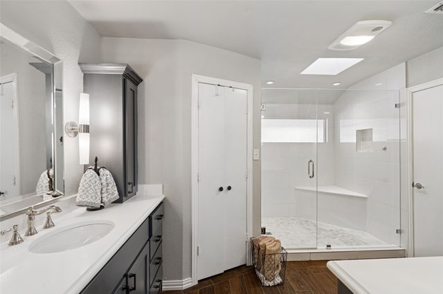 7704 Skylake Drive, Fort Worth, TX 76179