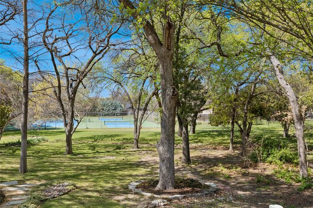 7704 Skylake Drive, Fort Worth, TX 76179