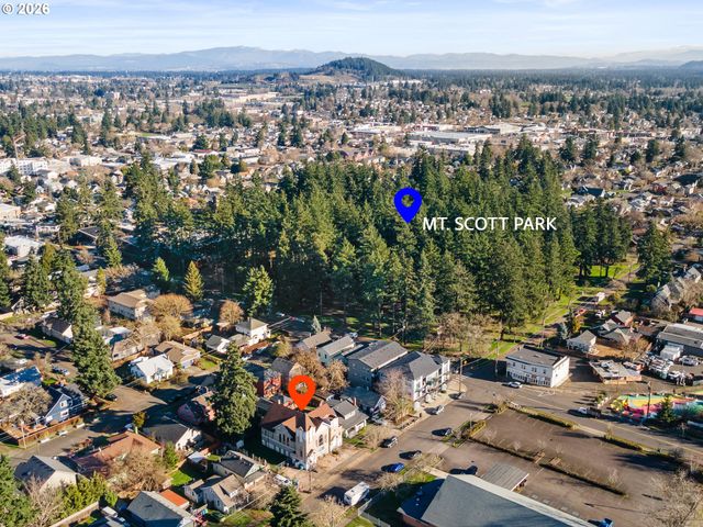 7119 Se KNIGHT St, Portland, OR 97206