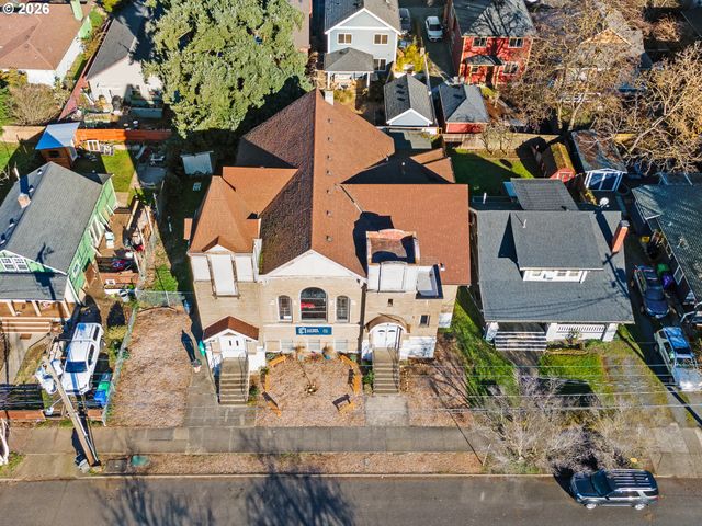 7119 Se KNIGHT St, Portland, OR 97206