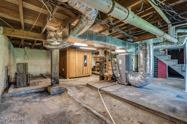 5759 Ring Road, Saint Paul, VA 24283
