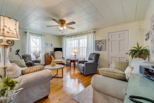 5759 Ring Road, Saint Paul, VA 24283