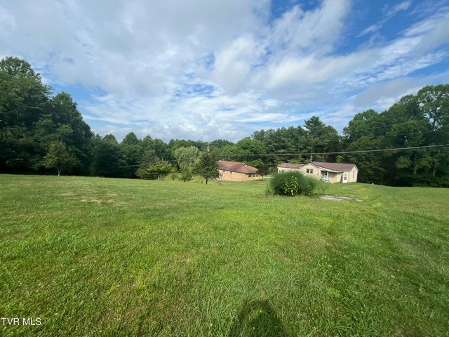 5759 Ring Road, Saint Paul, VA 24283