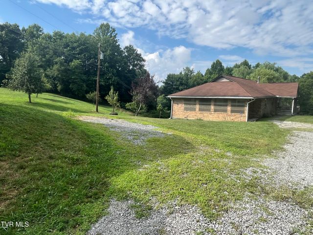 5759 Ring Road, Saint Paul, VA 24283