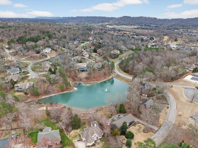 9235 Shay Cove, Ooltewah, TN 37363