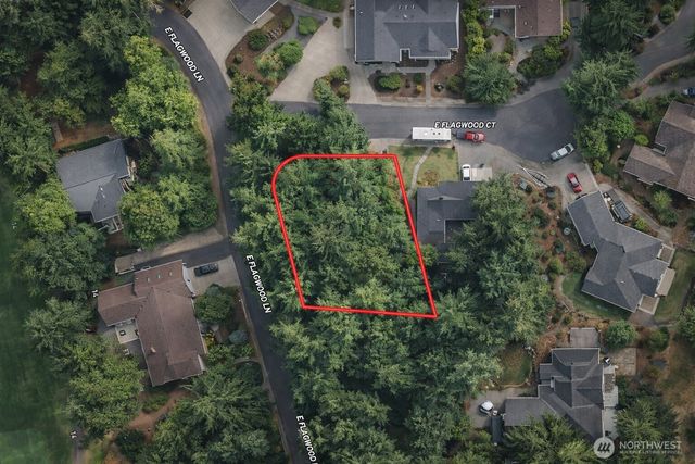 18 E Flaggwood Court, Union, WA 98592