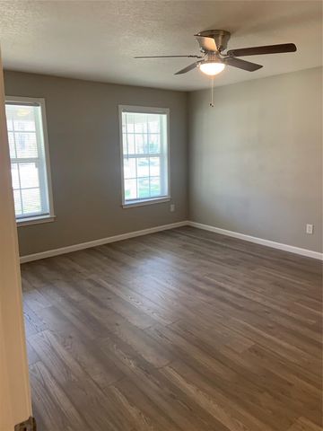 10978 Youpon Street, Cleveland, TX 77328