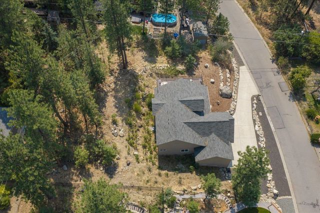1213 S Highland Dr, Spokane Valley, WA 99212