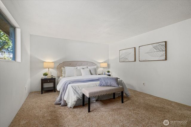 7223 NE 160th Street, Kenmore, WA 98028