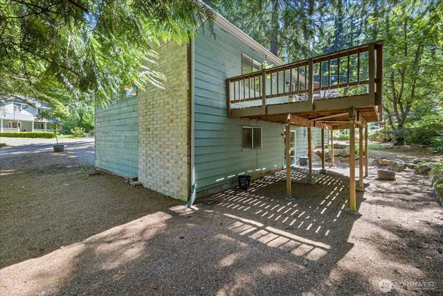 7223 NE 160th Street, Kenmore, WA 98028