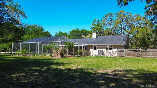 363 N Kensington Avenue, Lecanto, FL 34461