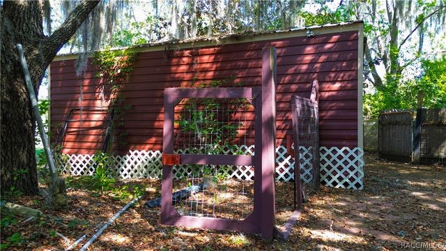 363 N Kensington Avenue, Lecanto, FL 34461