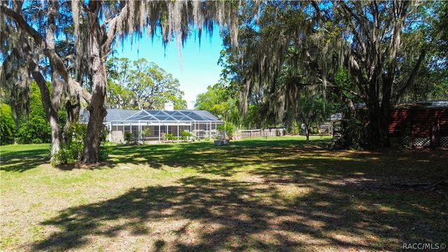 363 N Kensington Avenue, Lecanto, FL 34461