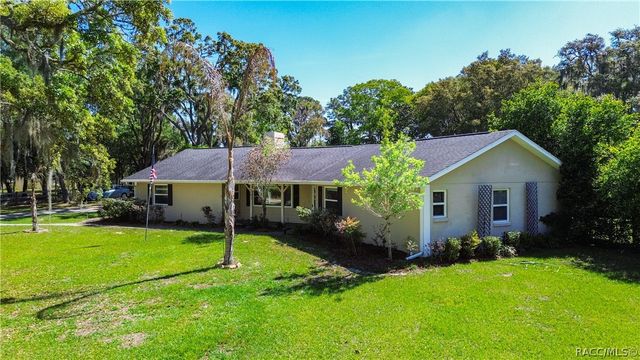 363 N Kensington Avenue, Lecanto, FL 34461