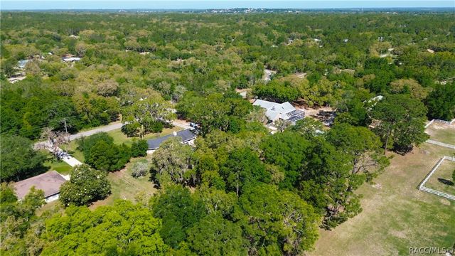 363 N Kensington Avenue, Lecanto, FL 34461