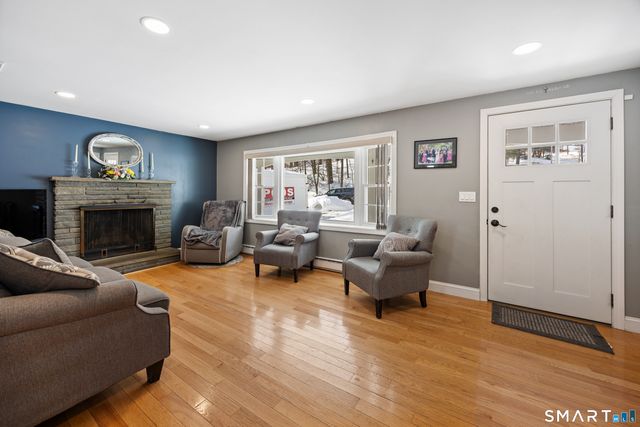 334 Gaylord Drive, Waterbury, CT 06708