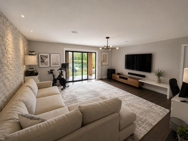 7826 PINE HAVEN COURT, Orlando, FL 32819