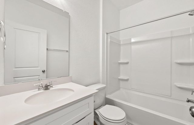 325 Sullivan WAY, Elgin, TX 78621