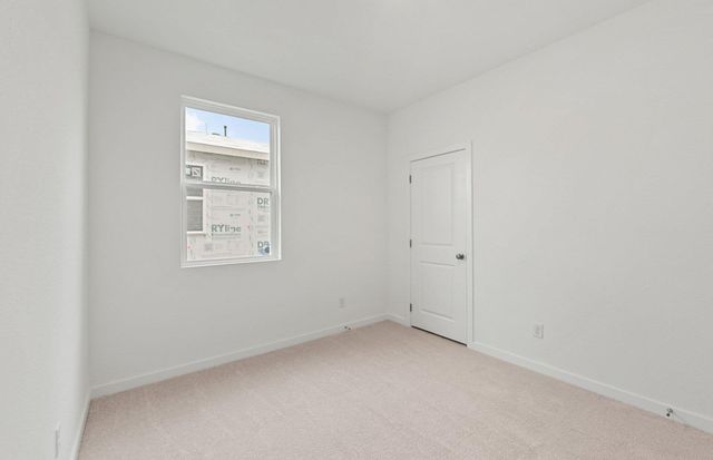 325 Sullivan WAY, Elgin, TX 78621