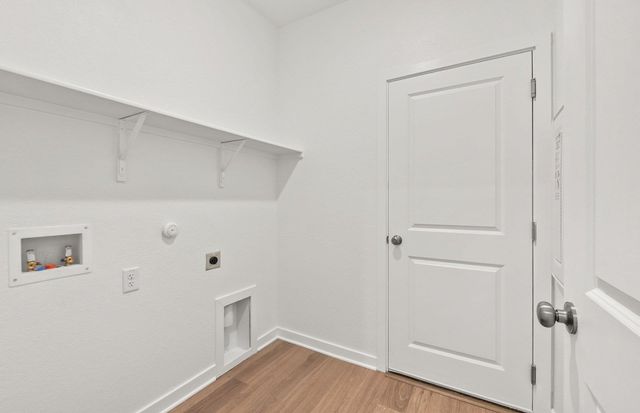 325 Sullivan WAY, Elgin, TX 78621