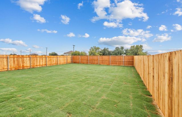 325 Sullivan WAY, Elgin, TX 78621