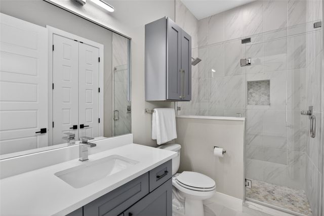 2123 Southerland Avenue, Dallas, TX 75203
