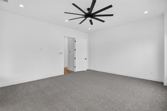 2123 Southerland Avenue, Dallas, TX 75203