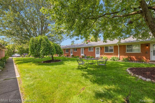 3875 Devon Road 10A, Royal Oak, MI 48073