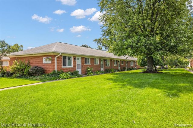 3875 Devon Road 10A, Royal Oak, MI 48073