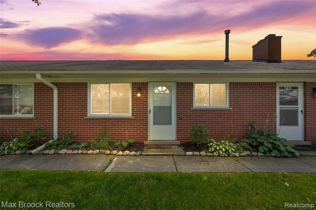 3875 Devon Road 10A, Royal Oak, MI 48073
