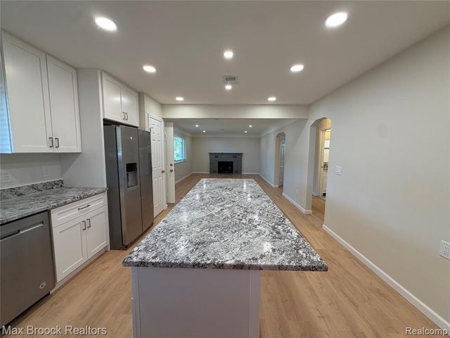 3875 Devon Road 10A, Royal Oak, MI 48073