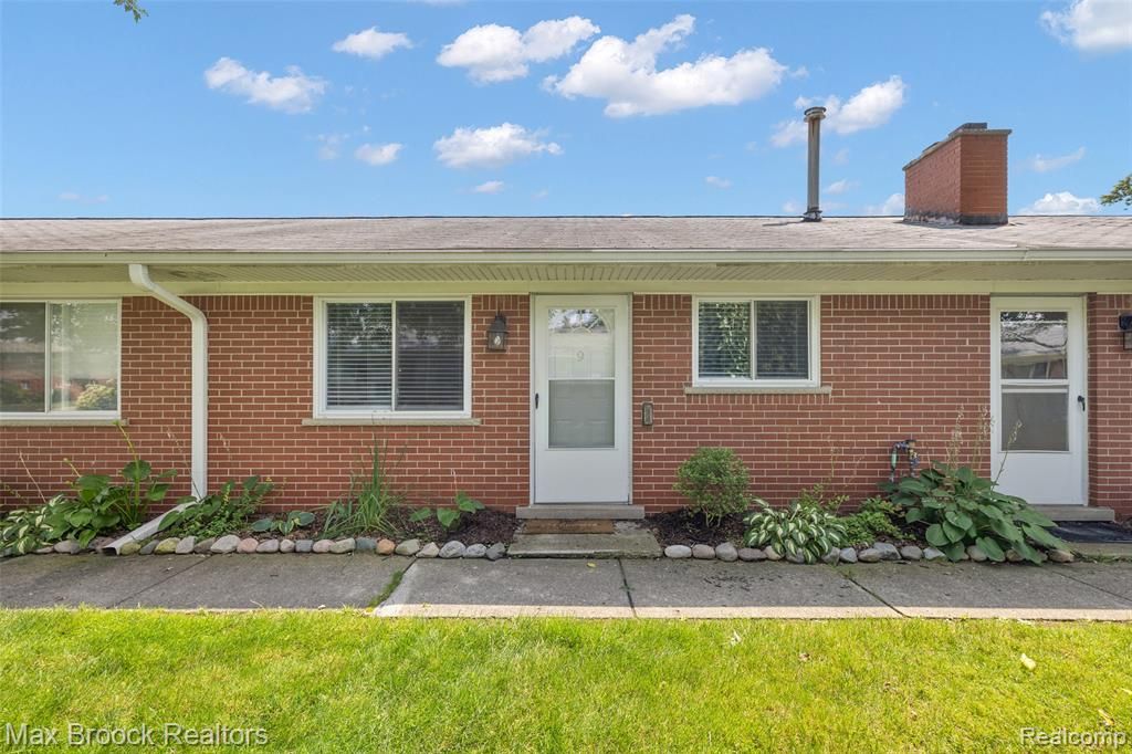 3875 Devon Road 10A, Royal Oak, MI 48073