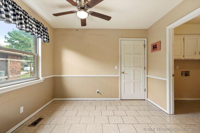 11612 S 101st East Avenue, Bixby, OK 74008