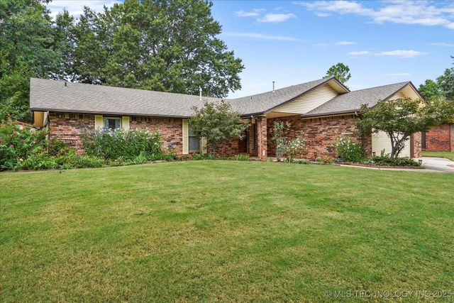 11612 S 101st East Avenue, Bixby, OK 74008