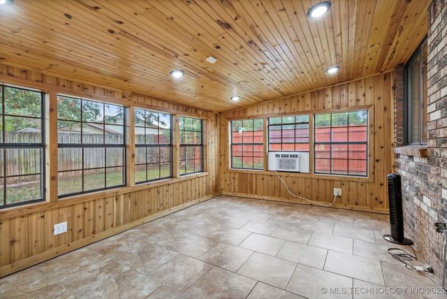 11612 S 101st East Avenue, Bixby, OK 74008