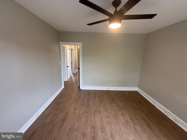 675 N BROAD ST, Woodbury, NJ 08096