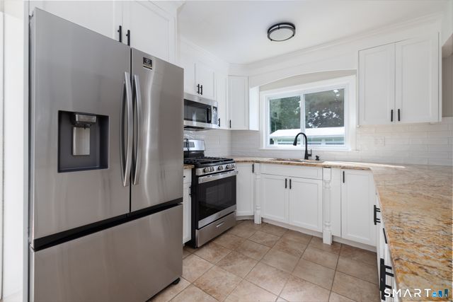 43 Walter Street, West Haven, CT 06516