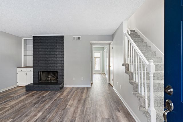 509 Williamsburg Dr, Nashville, TN 37214