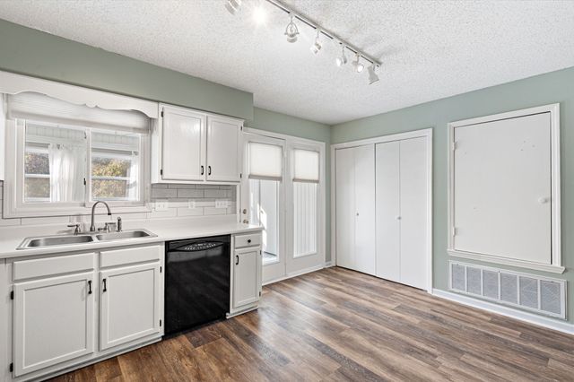 509 Williamsburg Dr, Nashville, TN 37214