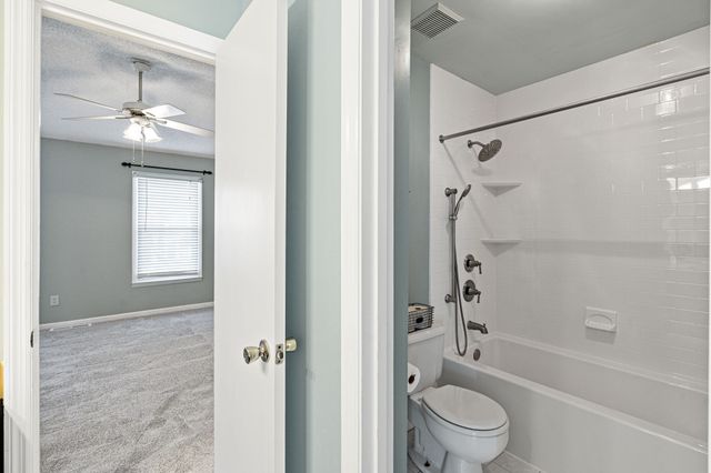 509 Williamsburg Dr, Nashville, TN 37214