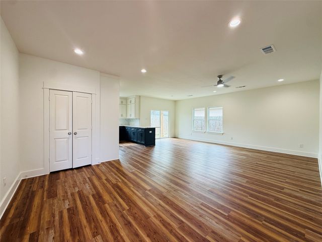 1205 Hemphill Street, Greenville, TX 75401