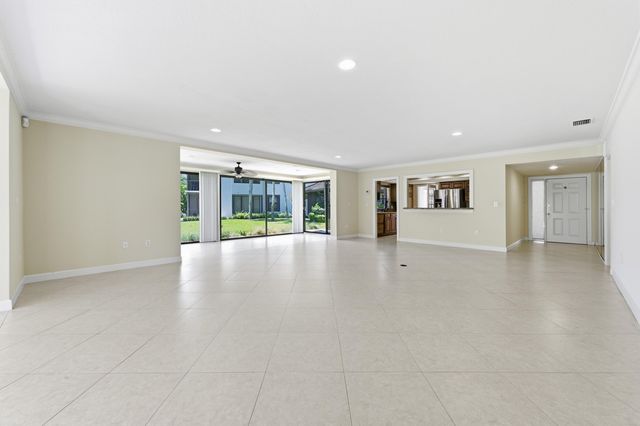2730 W Polo Island Drive A101, Wellington, FL 33414