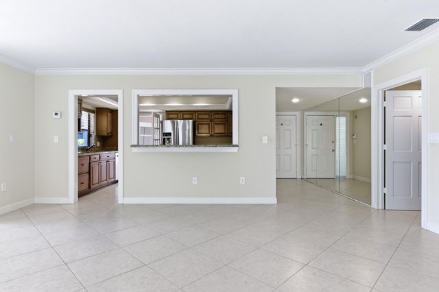 2730 W Polo Island Drive A101, Wellington, FL 33414