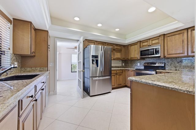 2730 W Polo Island Drive A101, Wellington, FL 33414