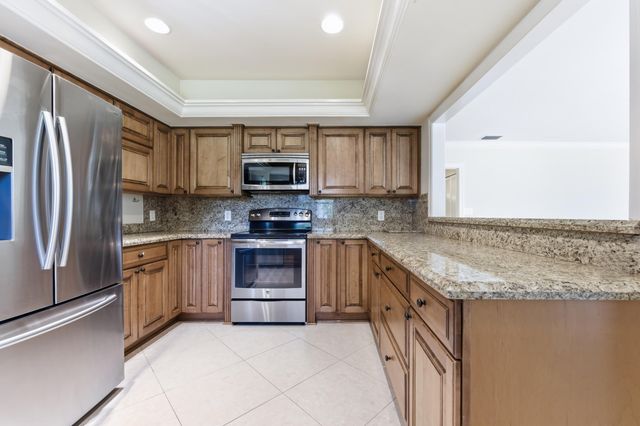 2730 W Polo Island Drive A101, Wellington, FL 33414