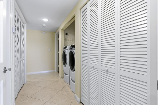 2730 W Polo Island Drive A101, Wellington, FL 33414