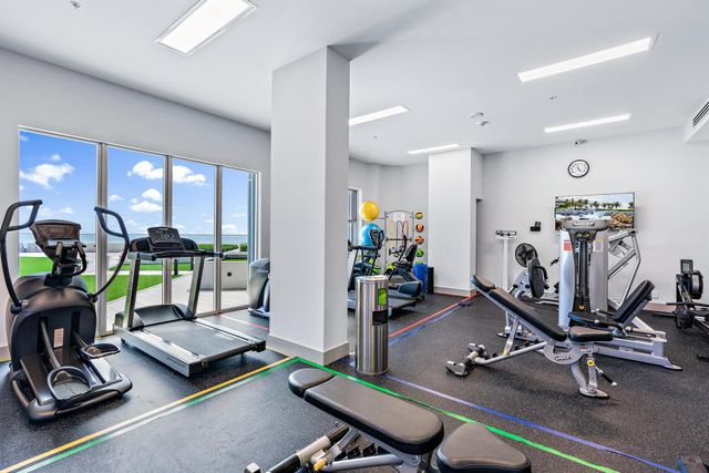 5200 N Ocean Drive 1904, Singer Island, FL 33404