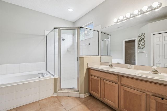 10022 CANNON DRIVE, Riverview, FL 33578