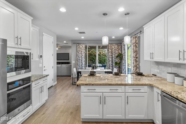 1063 N 70TH Way, Scottsdale, AZ 85257